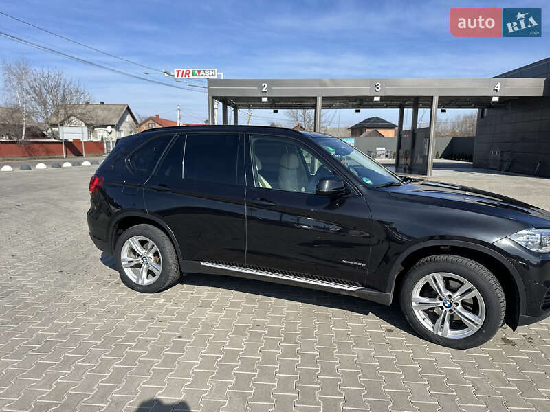 Внедорожник / Кроссовер BMW X5 2017 в Черновцах