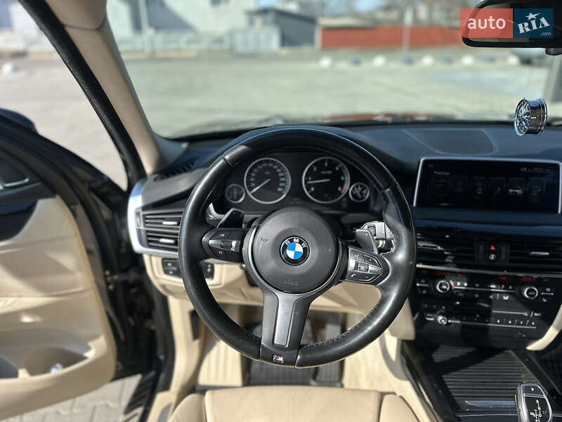 Внедорожник / Кроссовер BMW X5 2017 в Черновцах
