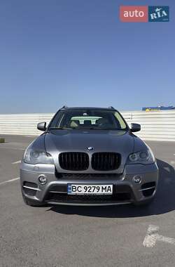 Внедорожник / Кроссовер BMW X5 2010 в 