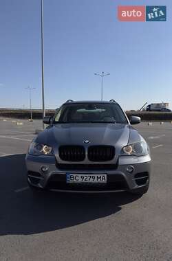 Внедорожник / Кроссовер BMW X5 2010 в 