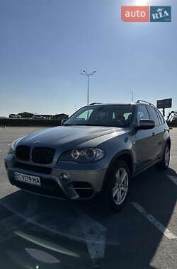 Внедорожник / Кроссовер BMW X5 2010 в 