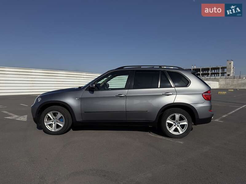 Позашляховик / Кросовер BMW X5 2010 в Львові