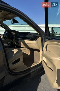 Внедорожник / Кроссовер BMW X5 2010 в 