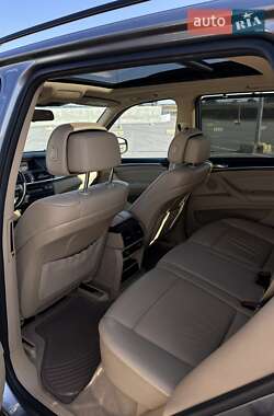 Внедорожник / Кроссовер BMW X5 2010 в 