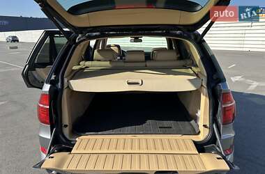 Внедорожник / Кроссовер BMW X5 2010 в 