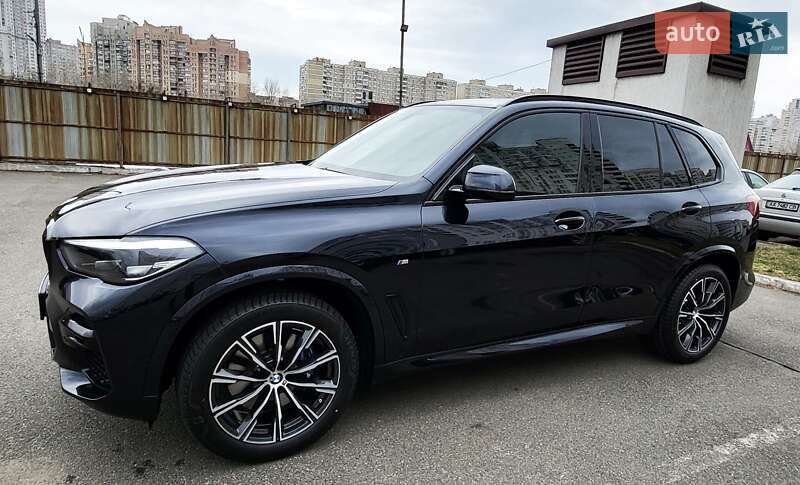 Позашляховик / Кросовер BMW X5 2023 в Києві
