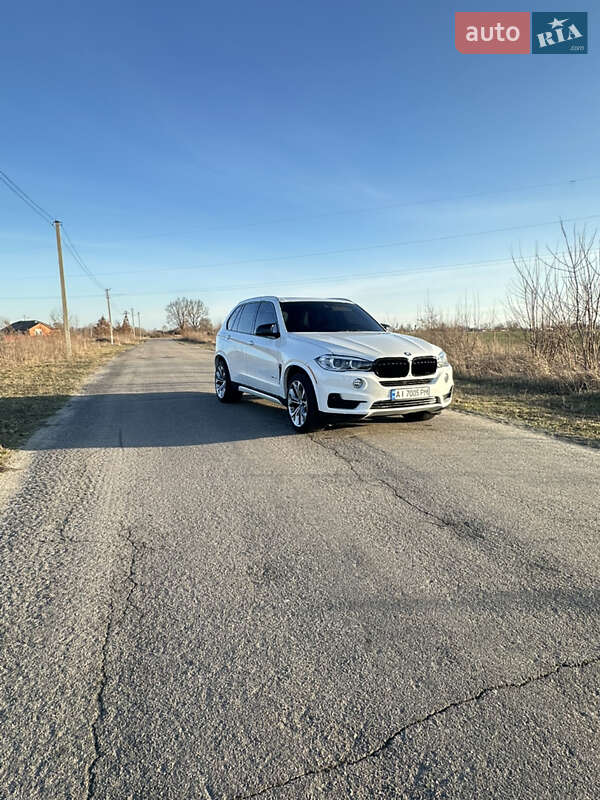 Позашляховик / Кросовер BMW X5 2014 в Березані