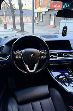 Позашляховик / Кросовер BMW X5 2019 в 