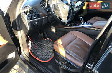 Позашляховик / Кросовер BMW X5 2009 в 