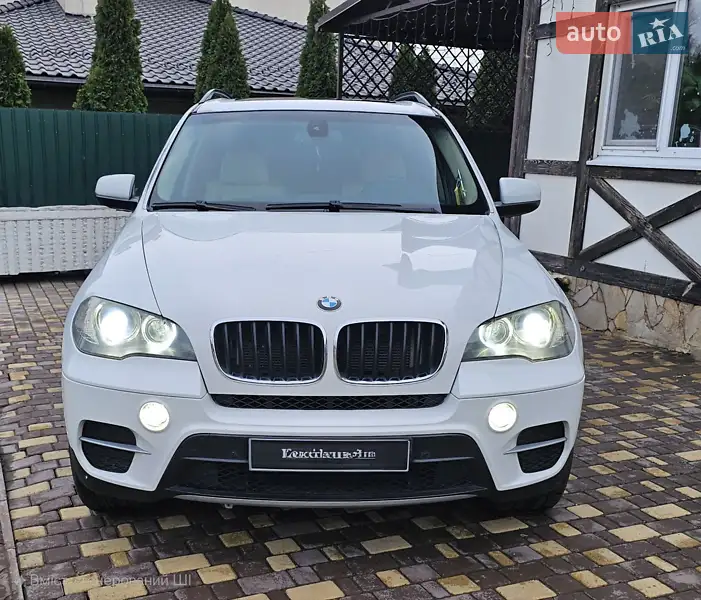 BMW X5 2011