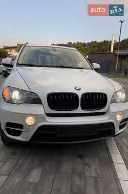 Позашляховик / Кросовер BMW X5 2010 в Луцьку