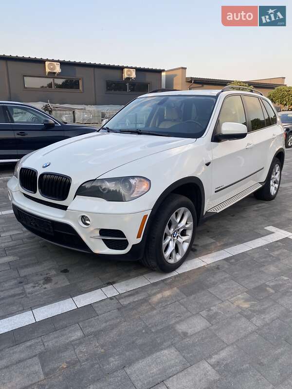 Внедорожник / Кроссовер BMW X5 2010 в Луцке