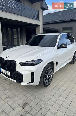 Внедорожник / Кроссовер BMW X5 2023 в Иршаве