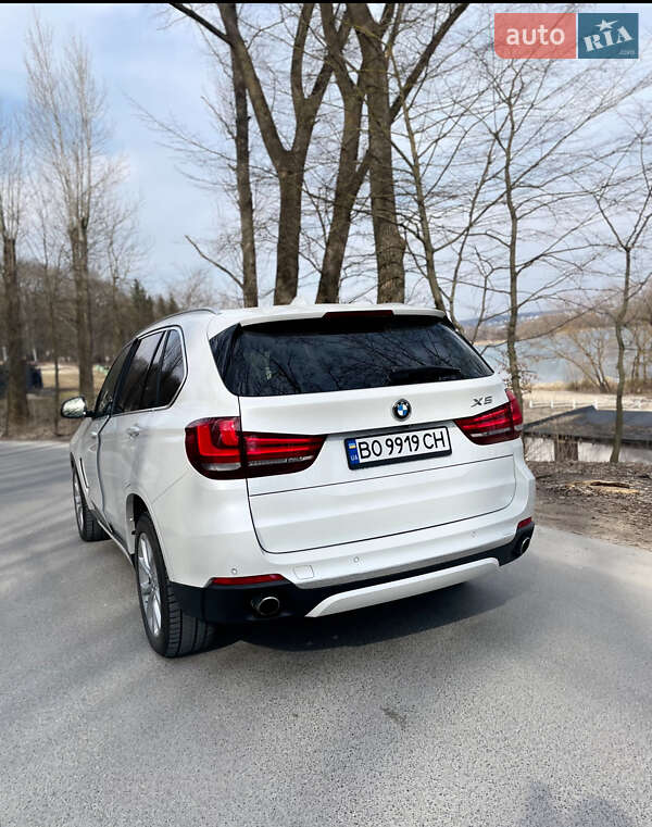 Позашляховик / Кросовер BMW X5 2015 в Тернополі