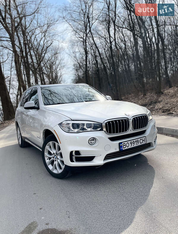 Позашляховик / Кросовер BMW X5 2015 в Тернополі