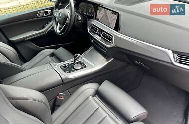 Позашляховик / Кросовер BMW X5 2022 в 