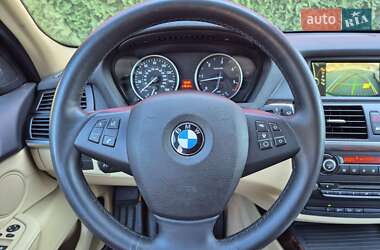 Позашляховик / Кросовер BMW X5 2012 в 