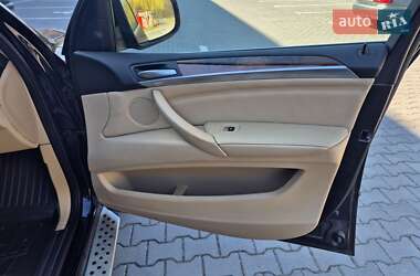 Позашляховик / Кросовер BMW X5 2012 в 