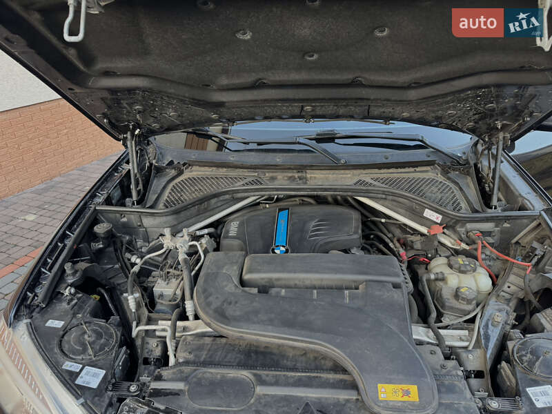 Позашляховик / Кросовер BMW X5 2017 в Коломиї