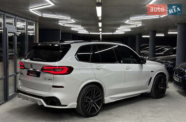Позашляховик / Кросовер BMW X5 2023 в 