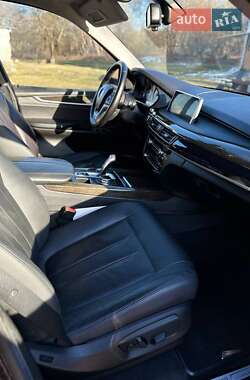 Внедорожник / Кроссовер BMW X5 2015 в 