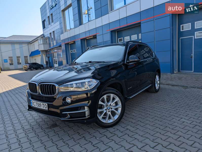 Позашляховик / Кросовер BMW X5 2015 в Косові