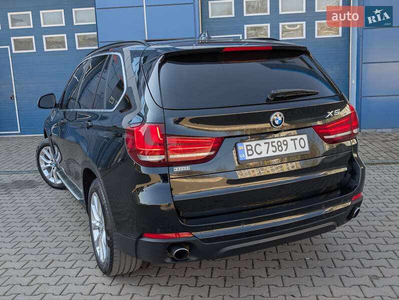 Позашляховик / Кросовер BMW X5 2015 в Косові