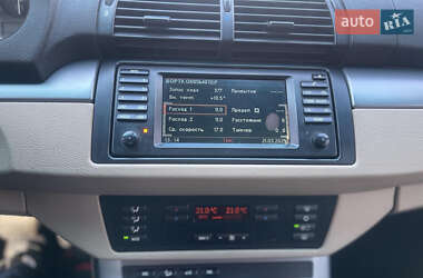 Позашляховик / Кросовер BMW X5 2004 в 
