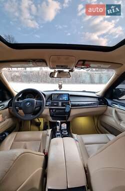 Внедорожник / Кроссовер BMW X5 2011 в 
