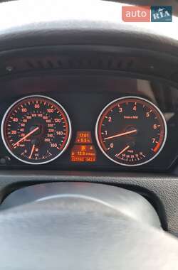 Внедорожник / Кроссовер BMW X5 2011 в 