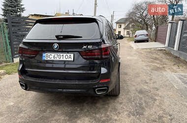 Внедорожник / Кроссовер BMW X5 2016 в 