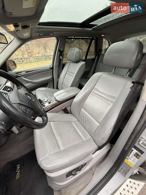 Внедорожник / Кроссовер BMW X5 2008 в Ровно