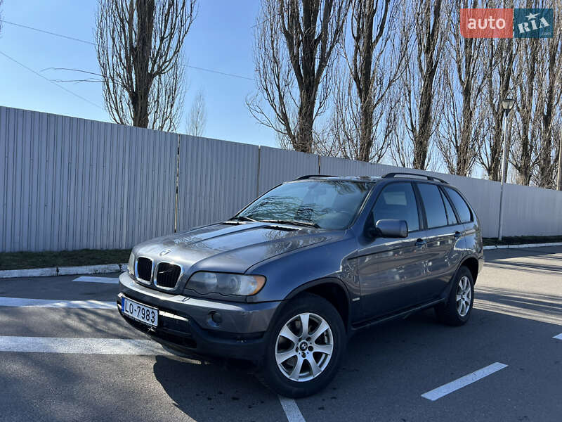 Внедорожник / Кроссовер BMW X5 2002 в 