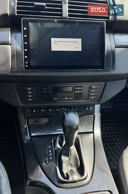 Внедорожник / Кроссовер BMW X5 2002 в 