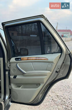 Внедорожник / Кроссовер BMW X5 2004 в 