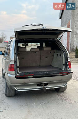 Внедорожник / Кроссовер BMW X5 2004 в 