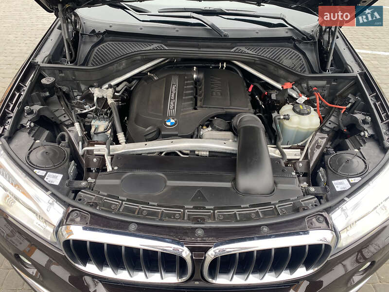 Внедорожник / Кроссовер BMW X5 2016 в Виннице