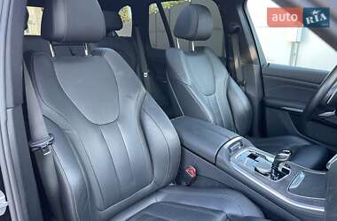 Внедорожник / Кроссовер BMW X5 2020 в 