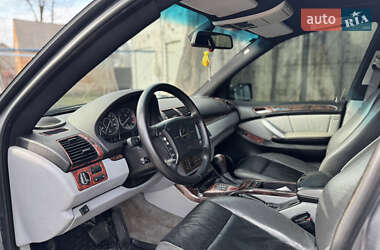 Позашляховик / Кросовер BMW X5 2000 в 