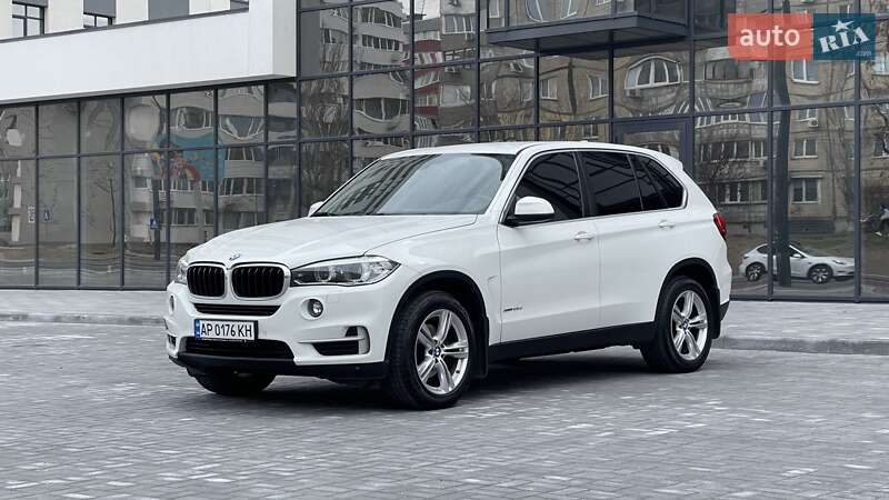 Внедорожник / Кроссовер BMW X5 2016 в 