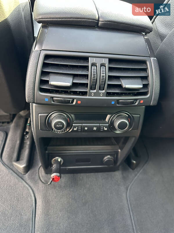 Внедорожник / Кроссовер BMW X5 2013 в Киеве