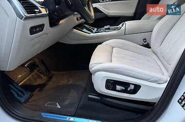 Внедорожник / Кроссовер BMW X5 2023 в 
