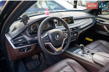 Позашляховик / Кросовер BMW X5 2014 в 