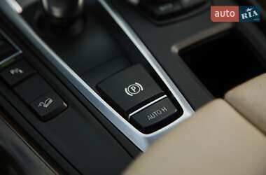 Внедорожник / Кроссовер BMW X5 2015 в 