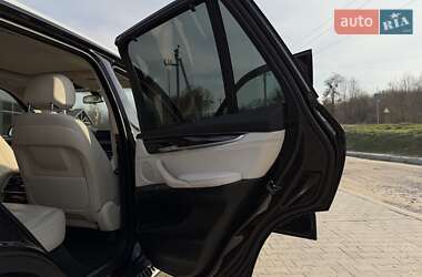 Внедорожник / Кроссовер BMW X5 2015 в 