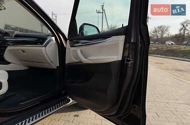 Внедорожник / Кроссовер BMW X5 2015 в 