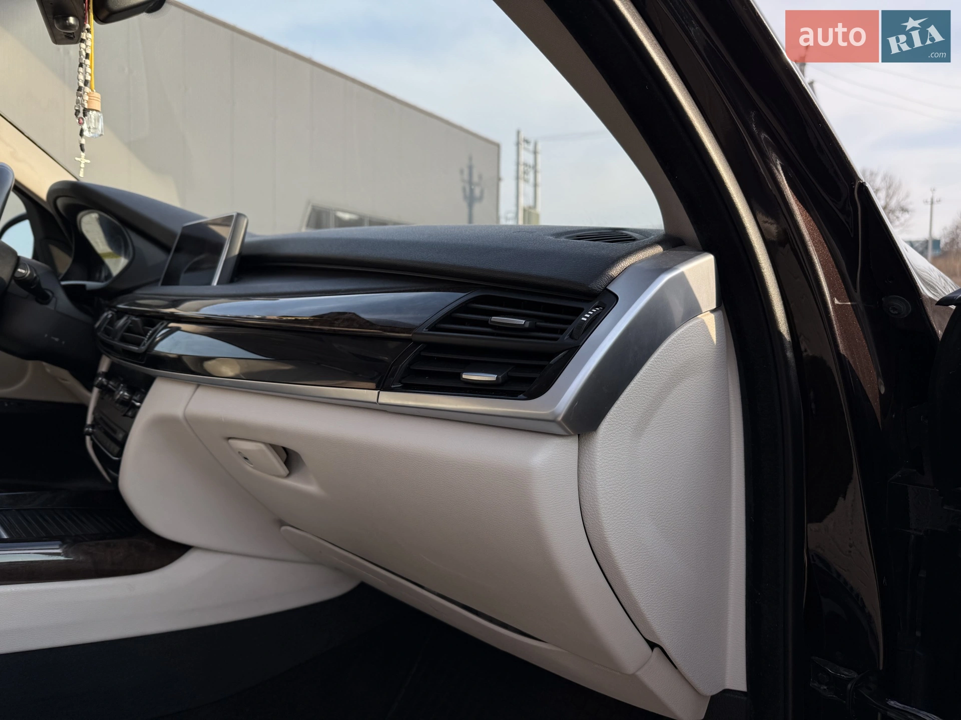 2015 BMW X5 - мініатюра 40