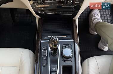 Внедорожник / Кроссовер BMW X5 2015 в 