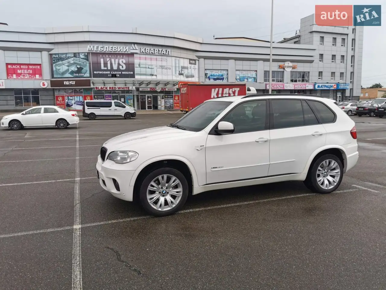 2011 BMW X5 - мініатюра 15