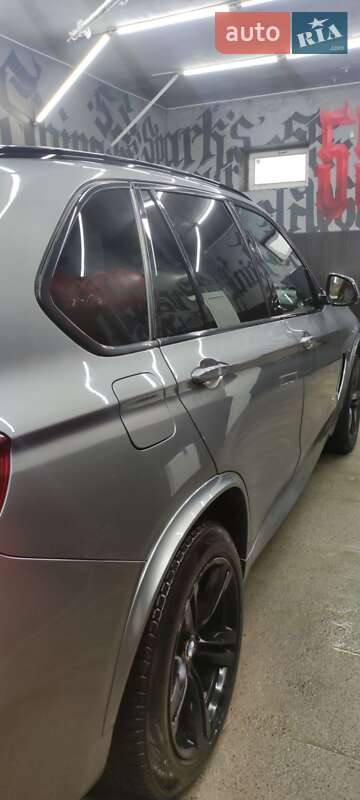 Внедорожник / Кроссовер BMW X5 2014 в Ужгороде